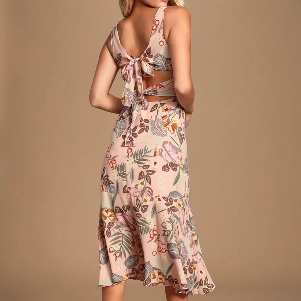 EUC LULU'S ISLAND SUN BLUSH PINK TROPICAL PRINT TIE-BACK MIDI DRESS